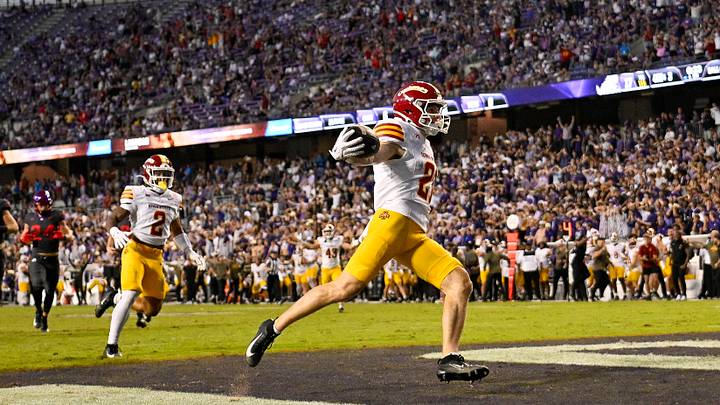 Nov 8, 2025; Fort Worth, Texas, USA; Iowa State Cyclones running back Aiden Flora (21) celebrates after he returns a punt for a touchdown against the TCU Horned Frogs during the second half at Amon G. Carter Stadium. Mandatory Credit: Jerome Miron-Imagn Images Nov 8, 2025; Fort Worth, Texas, USA; Iowa State Cyclones running back Aiden Flora (21) celebrates after he returns a punt for a touchdown against the TCU Horned Frogs during the second half at Amon G. Carter Stadium. Mandatory Credit: Jerome Miron-Imagn Images