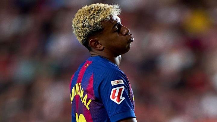 Lamine Yamal sera asbent face à Valence.