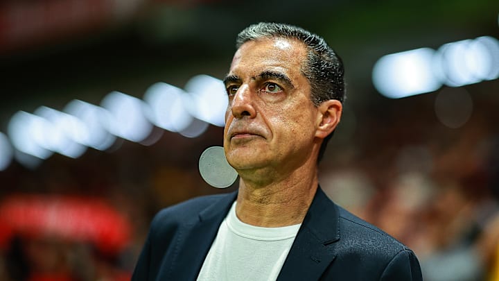 Português de 54 anos trabalhou no Bahia em 2023