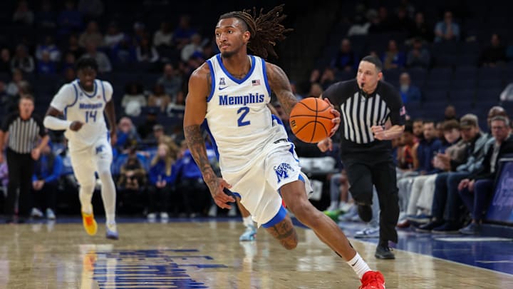 Memphis is a home favorite against Florida Atlantic on Thursday night.