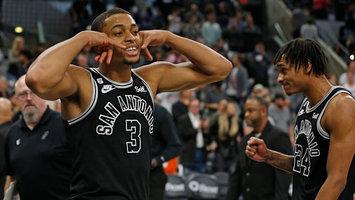 Cleveland Cavaliers v San Antonio Spurs