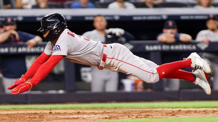 Aug 28, 2026; Bronx, New York, USA; Boston Red Sox center fielder Ceddanne Rafaela (3) dives into home plate during the seventh inning against the New York Yankees at Yankee Stadium. Mandatory Credit: Tom Horak-Imagn Images Aug 28, 2026; Bronx, New York, USA; Boston Red Sox center fielder Ceddanne Rafaela (3) dives into home plate during the seventh inning against the New York Yankees at Yankee Stadium. Mandatory Credit: Tom Horak-Imagn Images