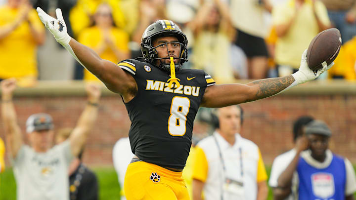 Oct 11, 2025; Columbia, Missouri, USA; Missouri Tigers defensive end Damon Wilson II (8) celebrates after recovering a fumble during the second half against the Alabama Crimson Tide at Faurot Field at Memorial Stadium. Mandatory Credit: Jay Biggerstaff-Imagn Images Oct 11, 2025; Columbia, Missouri, USA; Missouri Tigers defensive end Damon Wilson II (8) celebrates after recovering a fumble during the second half against the Alabama Crimson Tide at Faurot Field at Memorial Stadium. Mandatory Credit: Jay Biggerstaff-Imagn Images