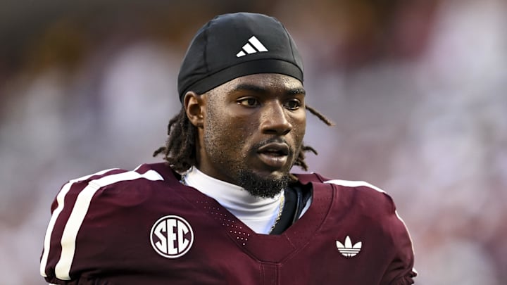 Oct 11, 2025; College Station, Texas, USA; Texas A&M Aggies running back Le'Veon Moss (8) looks on prior to the game against the Florida Gators at Kyle Field. Mandatory Credit: Maria Lysaker-Imagn Images Oct 11, 2025; College Station, Texas, USA; Texas A&M Aggies running back Le'Veon Moss (8) looks on prior to the game against the Florida Gators at Kyle Field. Mandatory Credit: Maria Lysaker-Imagn Images