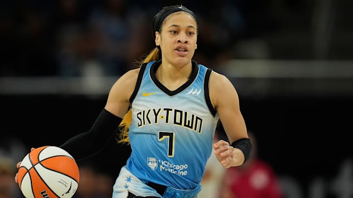 Chicago Sky, Chennedy Carter