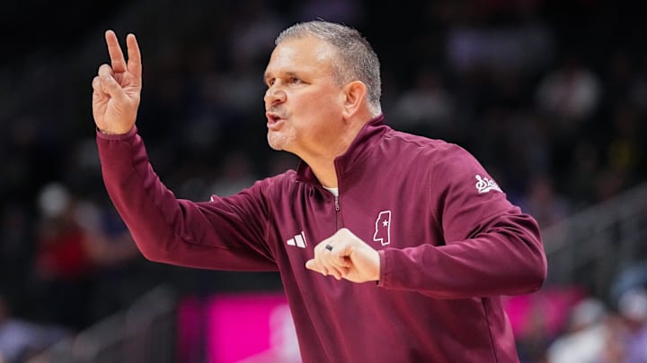 Mississippi State Bulldogs head coach Chris Jans gestures to players against the Kansas State Wildcats during the first half of the game at T-Mobile Center.