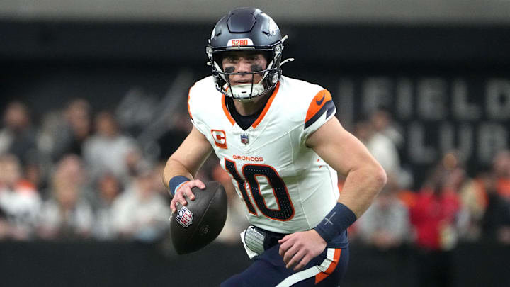 Nix led the Broncos to a 29–19 win over the Raiders.