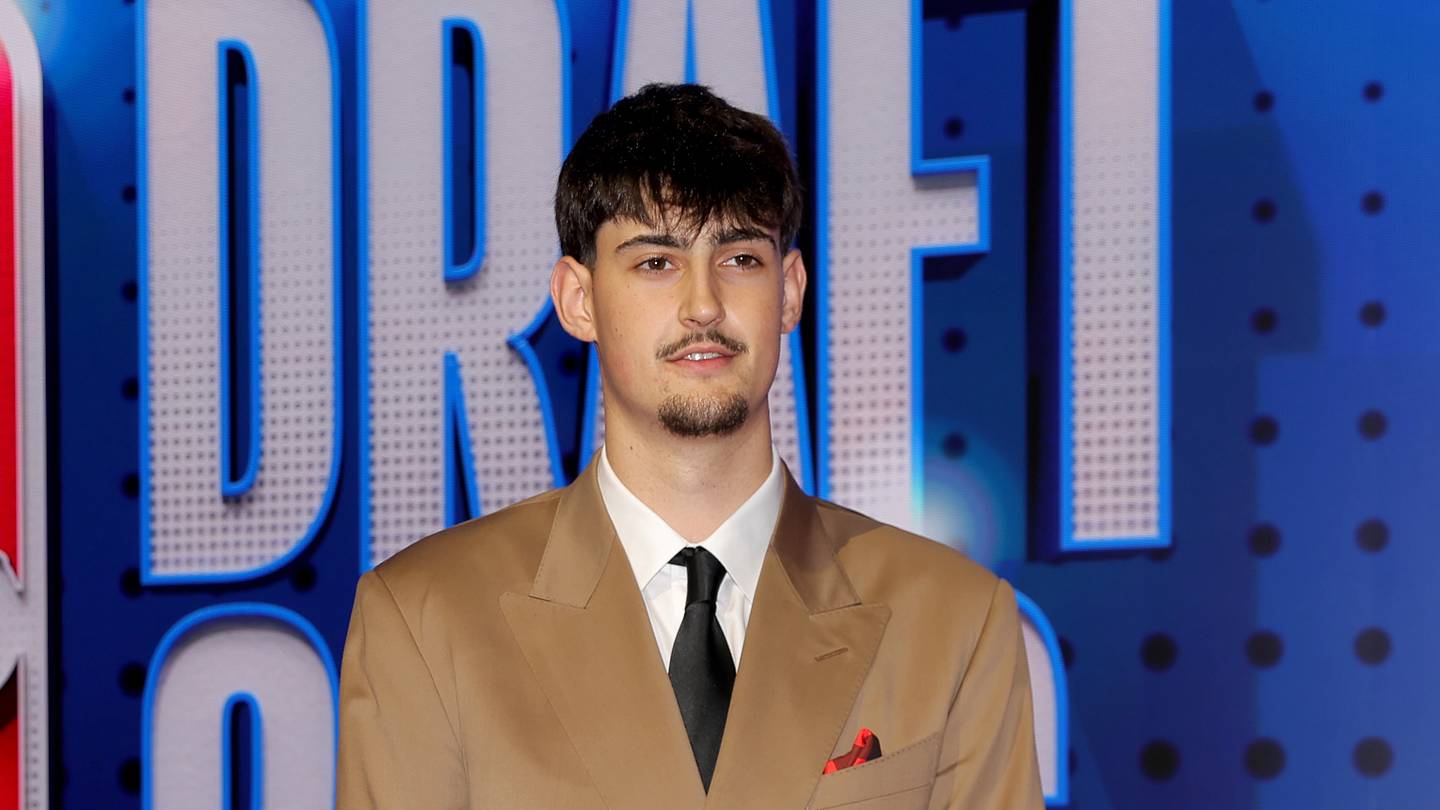 Aday Mara Flashes Playmaking Ability in Thunder Summer League Debut