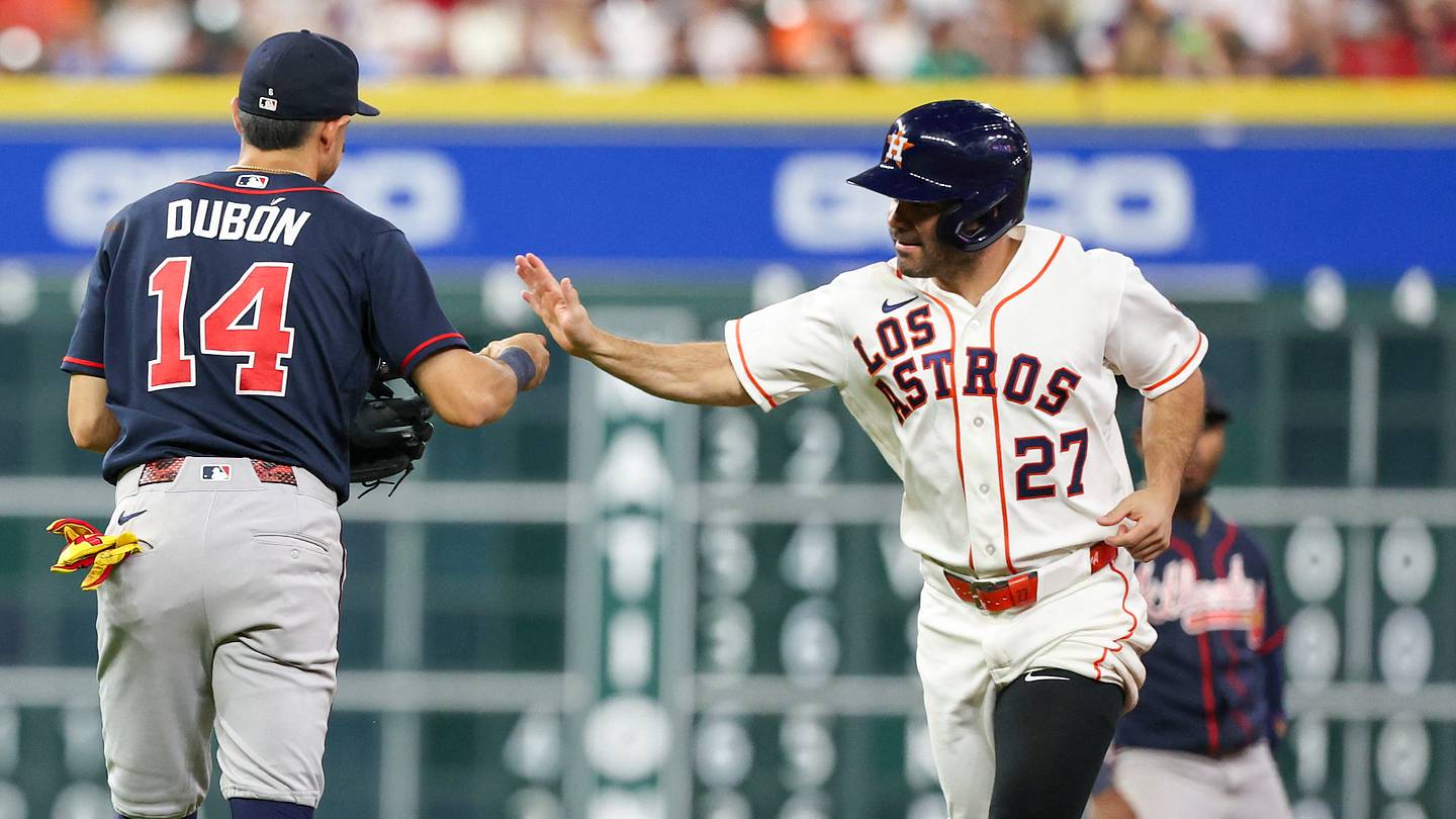 Astros Reveal Starting Lineup vs. Braves as Playoff Hopes Hang in the Balance