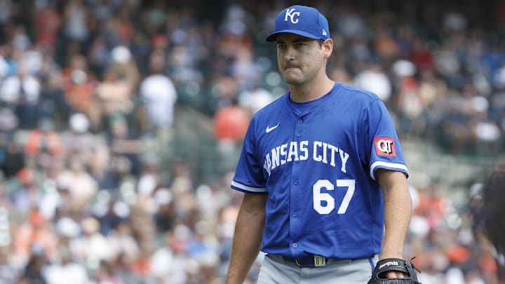 Aug 24, 2025; Detroit, Michigan, USA; Kansas City Royals pitcher Seth Lugo (67) looks on after the first inning against the Detroit Tigers at Comerica Park. Mandatory Credit: Brian Bradshaw Sevald-Imagn Images Aug 24, 2025; Detroit, Michigan, USA; Kansas City Royals pitcher Seth Lugo (67) looks on after the first inning against the Detroit Tigers at Comerica Park. Mandatory Credit: Brian Bradshaw Sevald-Imagn Images