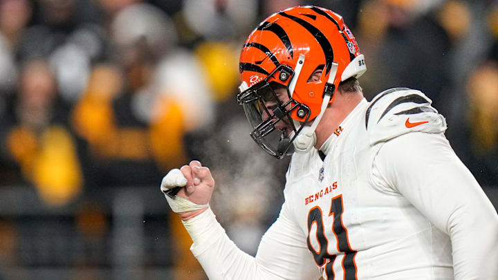 Cincinnati Bengals defensive end Trey Hendrickson (91) celebrates as the Steelers prepare to punt in the fourth quarter of the NFL Week 18 game between the Pittsburgh Steelers and the Cincinnati Bengals at Acrisure Stadium in Pittsburgh on Saturday, Jan. 4, 2025. The Bengals won 19-17 to finish the regular season at 9-8. Cincinnati Bengals defensive end Trey Hendrickson (91) celebrates as the Steelers prepare to punt in the fourth quarter of the NFL Week 18 game between the Pittsburgh Steelers and the Cincinnati Bengals at Acrisure Stadium in Pittsburgh on Saturday, Jan. 4, 2025. The Bengals won 19-17 to finish the regular season at 9-8.
