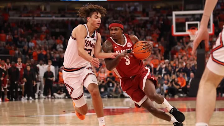Alabama guard Latrell Wrightsell Jr. (3) in action against Illinois at United Center in Chicago, IL on Wednesday, Nov 19, 2025.