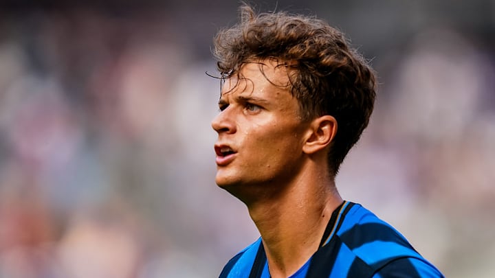 Enzo Maresca believes Chelsea need to sign another centre-back after Levi Colwill’s injury.