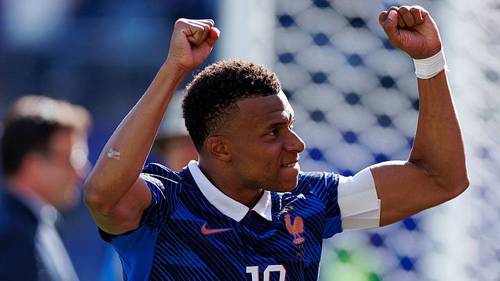 Kylian Mbappé’s best position has long been the subject of debate. Kylian Mbappé’s best position has long been the subject of debate.