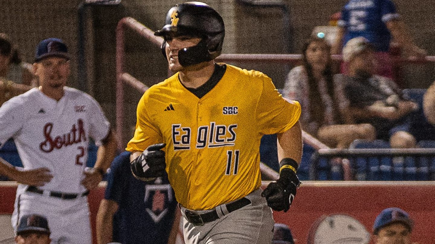 Gillespie's Go-Ahead Homer in 7th Pushes No. 18 Southern Miss Past South Alabama