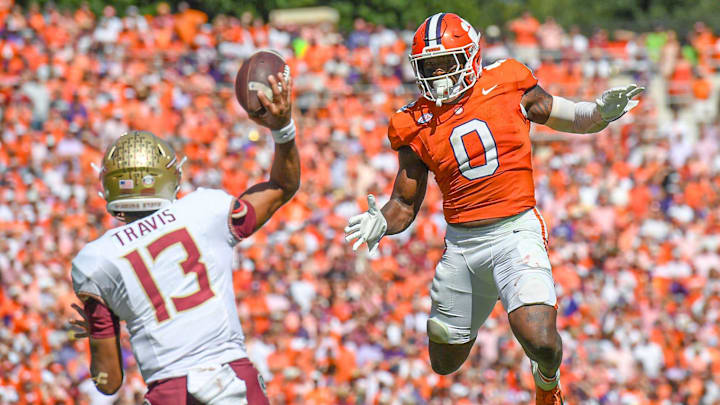 Clemson looks to snap its skid and keep bowl hopes alive against a Florida State team loaded with offensive firepower. Clemson looks to snap its skid and keep bowl hopes alive against a Florida State team loaded with offensive firepower.