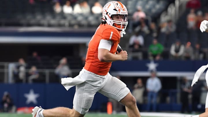 Celina's Bowe Bentley runs the ball during the 4A DI UIL Texas State Football Championship game against Kilgore on Friday, December 20, 2024 at AT&T Stadium in Arlington. Celina's Bowe Bentley runs the ball during the 4A DI UIL Texas State Football Championship game against Kilgore on Friday, December 20, 2024 at AT&T Stadium in Arlington.