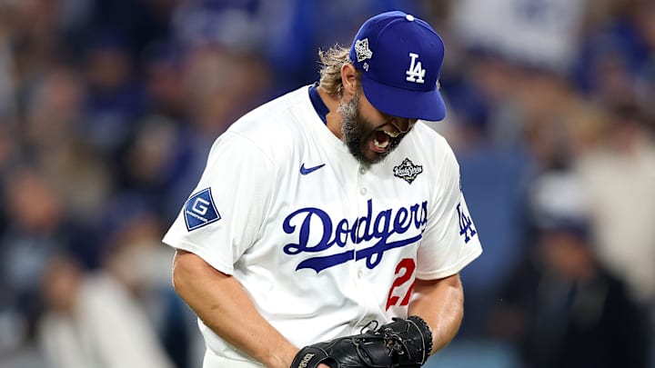 World Series - Toronto Blue Jays v Los Angeles Dodgers - Game Three World Series - Toronto Blue Jays v Los Angeles Dodgers - Game Three