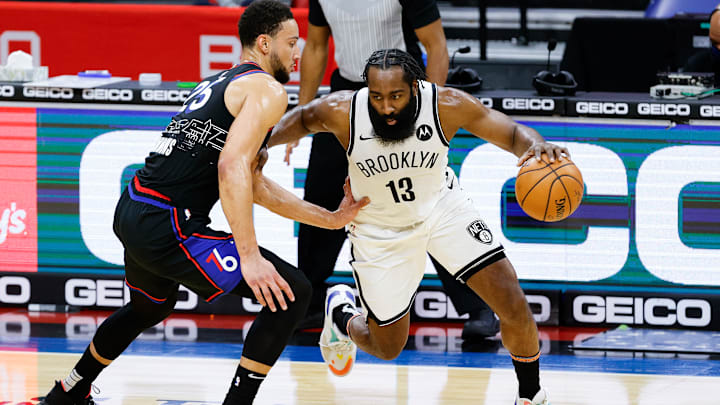 Sixers siguen esperando para sumar a James Harden