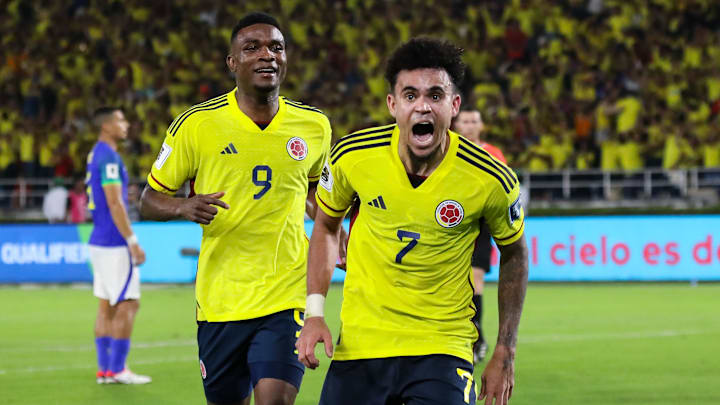 Luis Díaz le dedicó sus goles con Colombia a su padre, quien estaba muy emocionado 