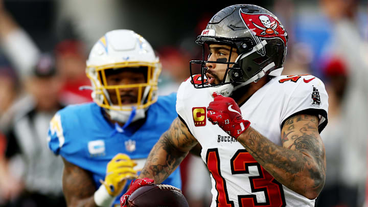 Tampa Bay Buccaneers v Los Angeles Chargers