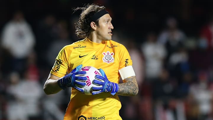 Cássio ultrapassou Ralf em ranking histórico do Corinthians no âmbito da Libertadores 