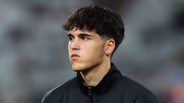 Pau Cubarsi a dû subir une opération pour se faire recourdre la machoire après la rencontre