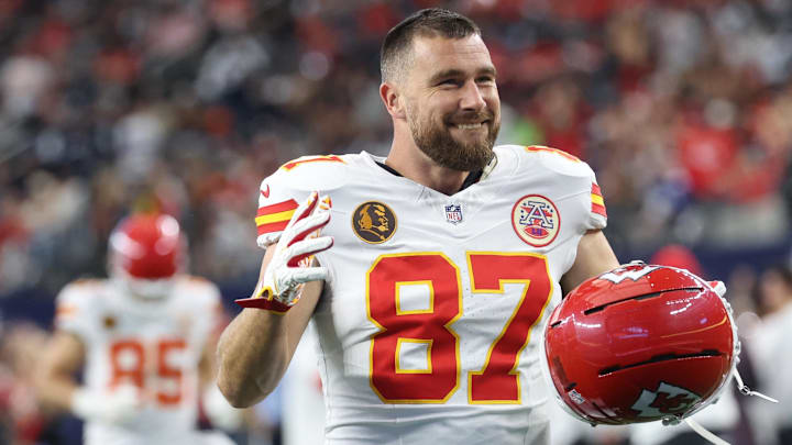 Travis Kelce is returning to the Chiefs in 2026. Travis Kelce is returning to the Chiefs in 2026.
