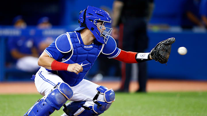 Former Toronto Blue Jays catcher Reese McGuire has reportedly signed a minor league contract with the Chicago Cubs