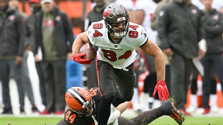 Chicago Bears, Cameron Brate