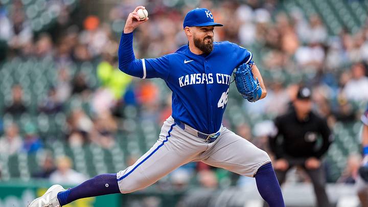 Kansas City Royals pitcher John Schreiber (46) throws against Detroit Tigers during the fifth inning at Comerica Park in Detroit on Thursday, April 16, 2026. Kansas City Royals pitcher John Schreiber (46) throws against Detroit Tigers during the fifth inning at Comerica Park in Detroit on Thursday, April 16, 2026.
