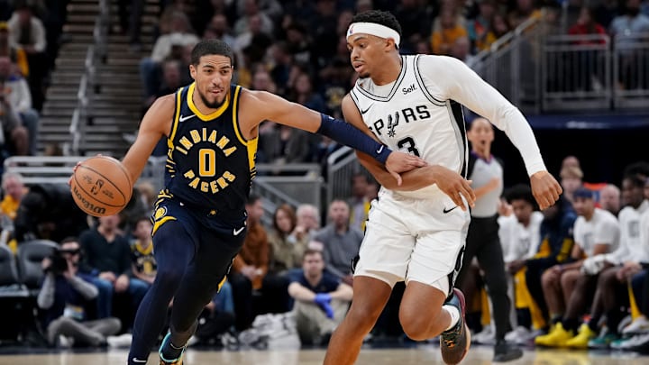 Tyrese Haliburton, Keldon Johnson, San Antonio Spurs