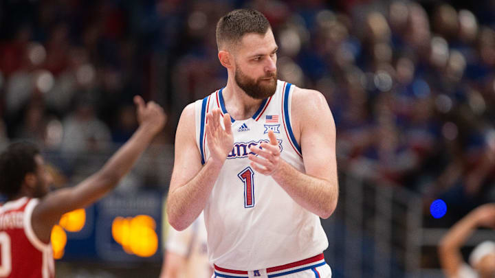 Kansas senior center Hunter Dickinson (1) reacts after a call against Oklahoma in the second half of a Big 12 Conference game