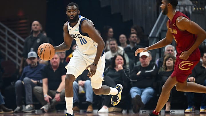 Dallas Mavericks v Cleveland Cavaliers