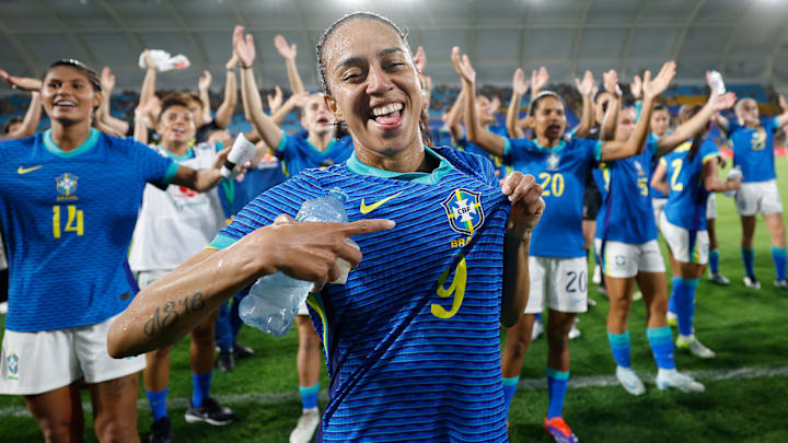 Adriana fez gol na última Data FIFA do futebol feminino em 2024, contra a Austrália