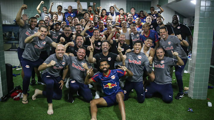 Massa Bruta sofreu, mas avançou de fase Massa Bruta sofreu, mas avançou de fase