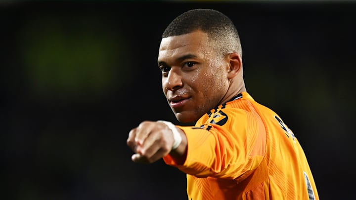 Kylian Mbappé est titulaire avec le Real Madrid