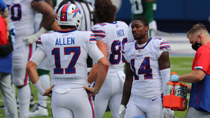New York Jets v Buffalo Bills