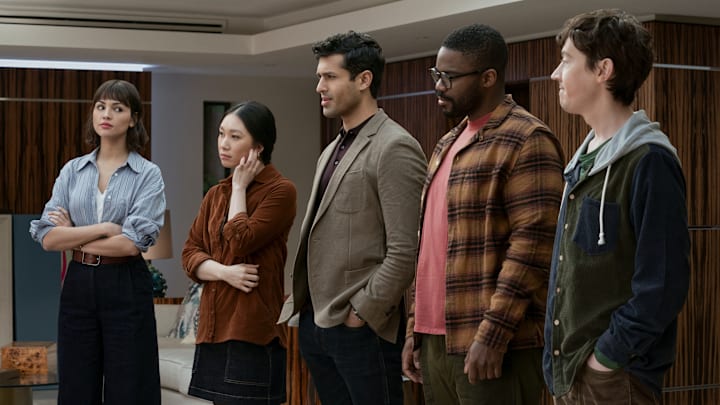 3 Body Problem. (L to R) Eiza González as Auggie Salazar, Jess Hong as Jin Cheng, Saamer Usmani as Raj Varma, Jovan Adepo as Saul Durand, Alex Sharp as Will Downing in episode 103 of 3 Body Problem. Cr. Ed Miller/Netflix © 2024