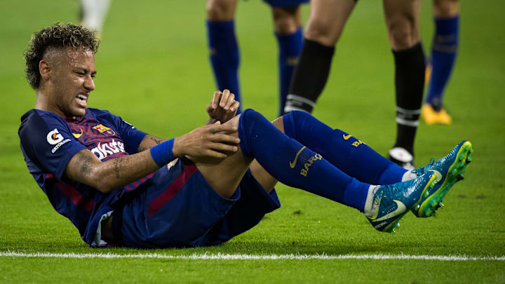 Jornal da Espanha revela novos capítulos sobre a saída de Neymar do Barcelona. Ex-diretor do clube fez o brasileiro chorar.