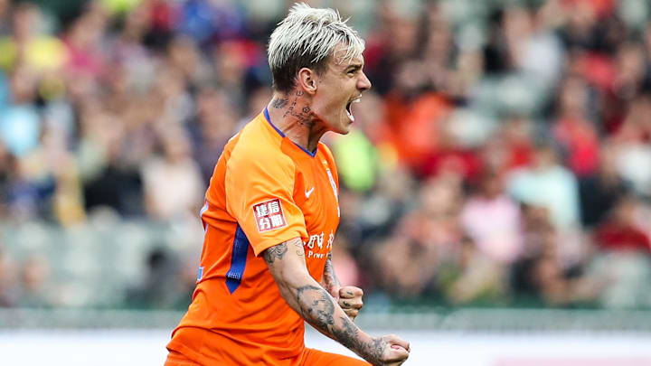 Róger Guedes também atuou no futebol chinês