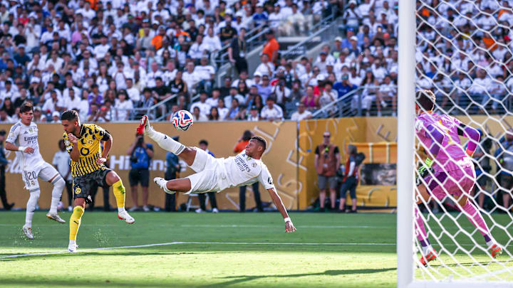 Real Madrid CF v Borussia Dortmund: Quarter-final - FIFA Club World Cup 2025