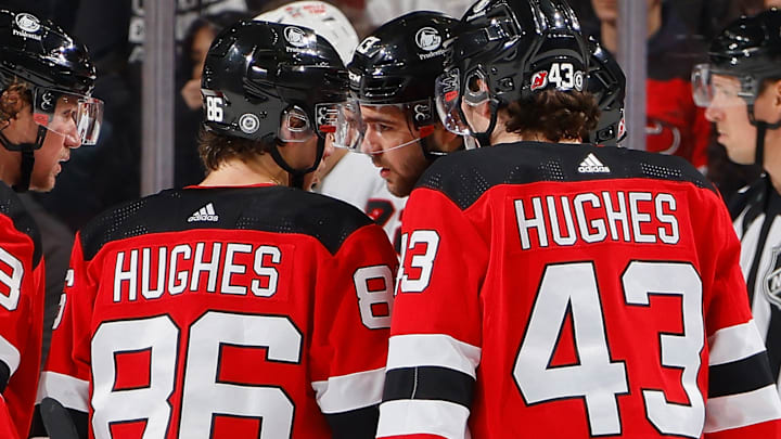 Chicago Blackhawks v New Jersey Devils