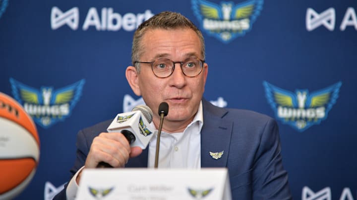 Dallas Wings Presser and Portraits