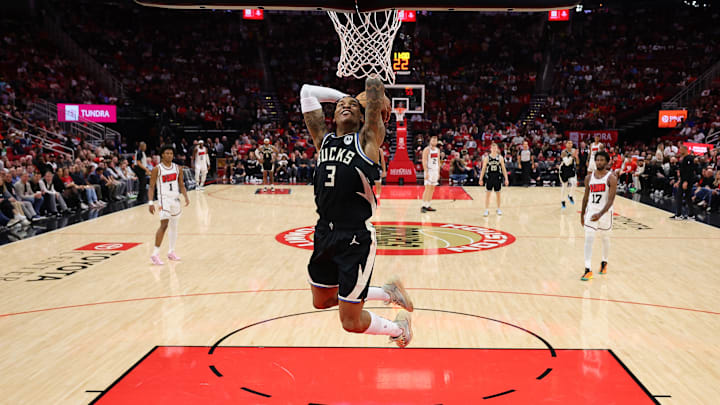 Milwaukee Bucks v Houston Rockets