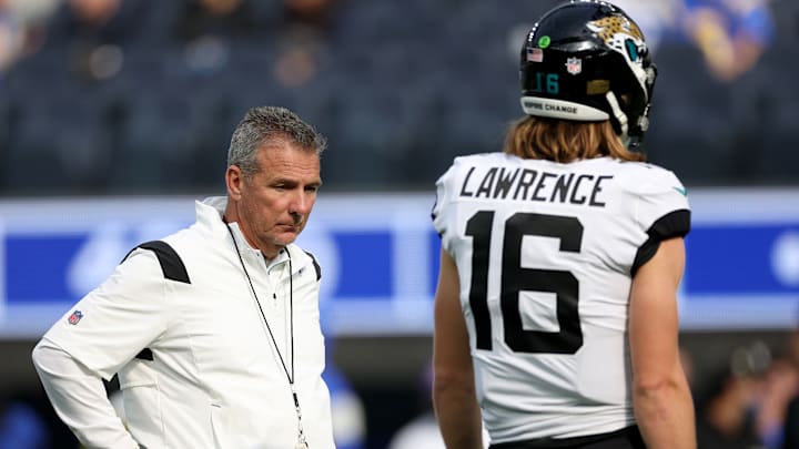 Urban Meyer fue despedido de los Jaguars