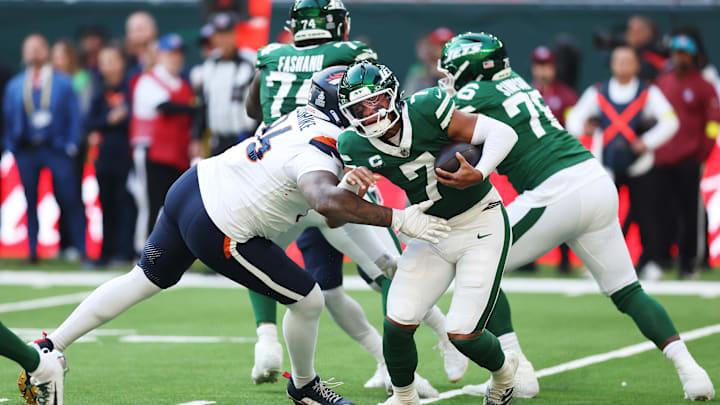 Denver Broncos v New York Jets - NFL 2025