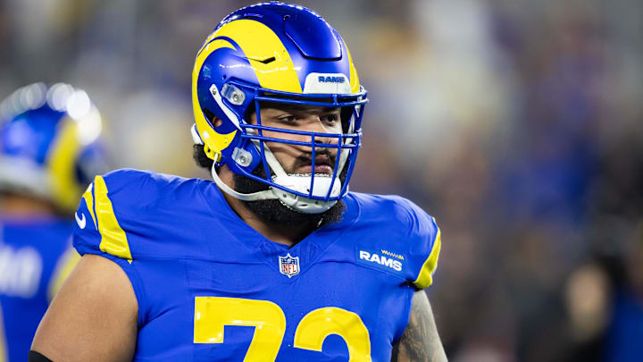 Los Angeles Rams guard Jonah Jackson (72).