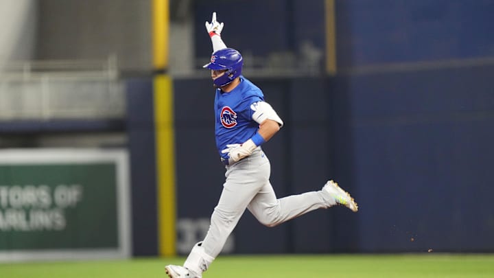Aug 24, 2024; Miami, Florida, USA; Chicago Cubs right fielder Seiya Suzuki (27) rounds the bases after hitting a home run in the first inning against the Miami Marlins at loanDepot Park. Mandatory Credit: Jim Rassol-Imagn Images Aug 24, 2024; Miami, Florida, USA; Chicago Cubs right fielder Seiya Suzuki (27) rounds the bases after hitting a home run in the first inning against the Miami Marlins at loanDepot Park. Mandatory Credit: Jim Rassol-Imagn Images