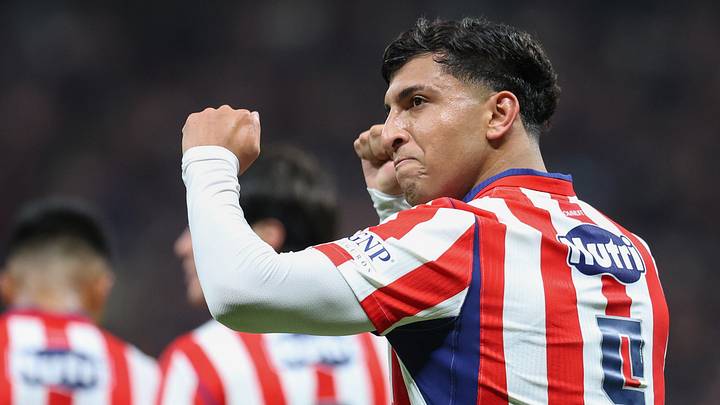 Chivas se llevó un cómodo triunfo ante Pumas en el Estadio Akron. Chivas se llevó un cómodo triunfo ante Pumas en el Estadio Akron.